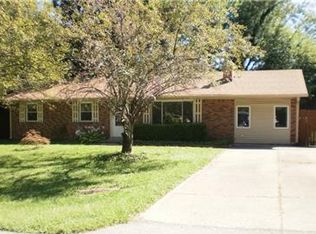 325 Highland Dr, Greenwood, IN 46142