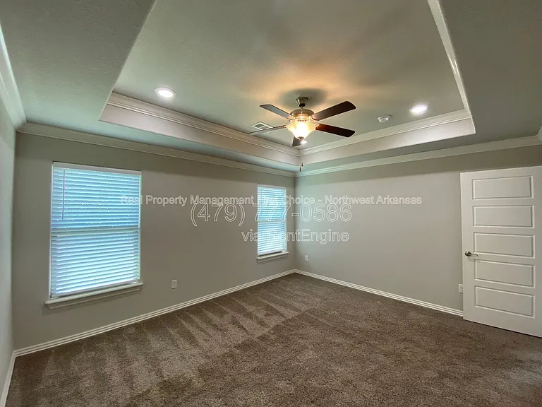 109 S Geranium Ln — Photo 18