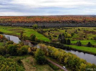 Sturgeon River Rd, Chassell, MI 49916
