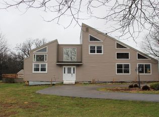 18721 Oasis Dr, Phillipsburg, MO 65722