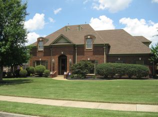 1126 Sunriver Cv, Collierville, TN 38017