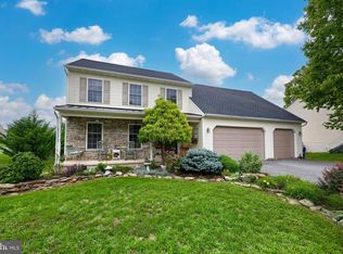 485 Apple Tree Ln, Mount Wolf, PA 17347