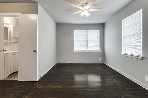 3rd image of 3604 San Jacinto St