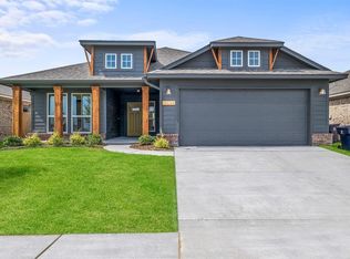 12613 NW 4th Ter, Yukon, OK 73099