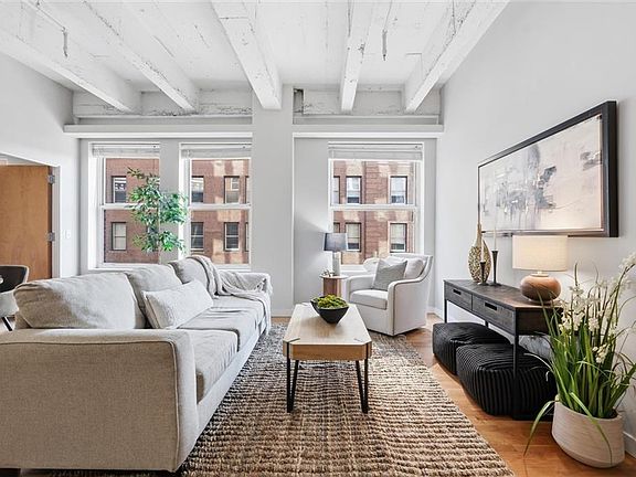 3rd image of 21 W 10th St APT 5C