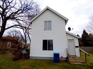 126 N Mill St, Dowagiac, MI 49047