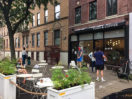 Rented by City Vista Inc | media 24