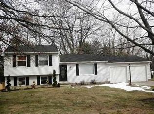 4793 Debbie Dr, Medina, OH 44256