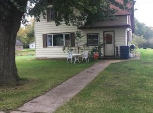 505 3rd St, Armstrong, IA 50514
