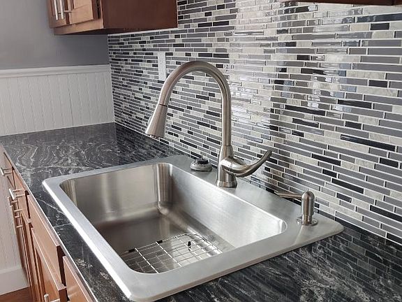 2nd image of 2-597 Englewood Ave #2