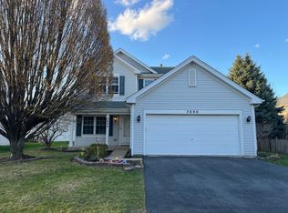 3896 Baybrook Dr, Aurora, IL 60504