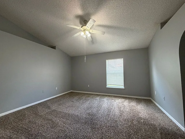 7327 N High Bluff Rd — Photo 8