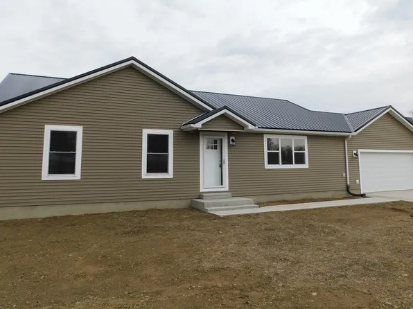 98 Elm St, Union City, PA 16438