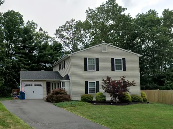 16 Silversmith Court, Howell, NJ 07731