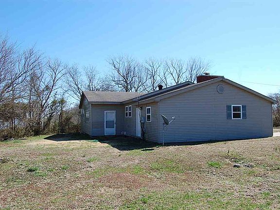 2nd image of 7 Batson Lake Ln