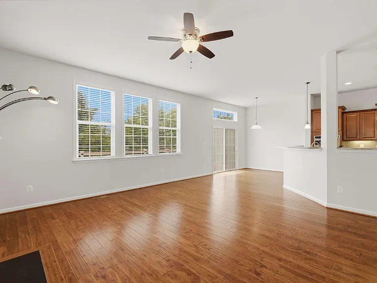 20920 Ashburn Heights Dr — Photo 16