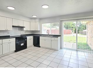 3106 Ridgemoor Dr, Garland, TX 75044