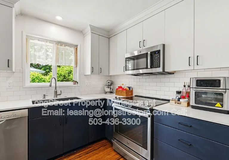 1100 NW 19th St — Photo 15