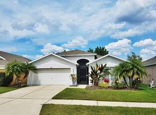 1120 Summer Breeze Dr, Brandon, FL 33511