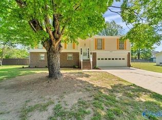 1407 Longbrook Dr NE, Cullman, AL 35055