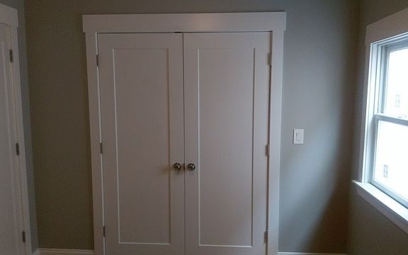 4th image of 2963 N Lawndale Ave