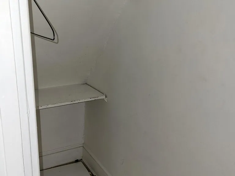 34 E Walnut St #B — Photo 24