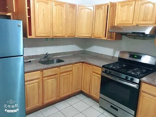 4010 149th St Photo 1