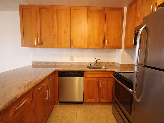 2nd image of 1255 Nuuanu Ave APT 1406