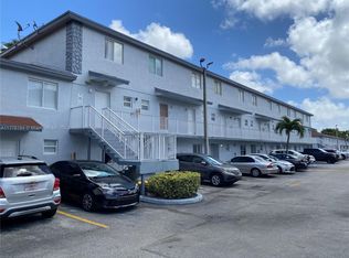 8027 NW 8th St APT 5, Miami, FL 33126