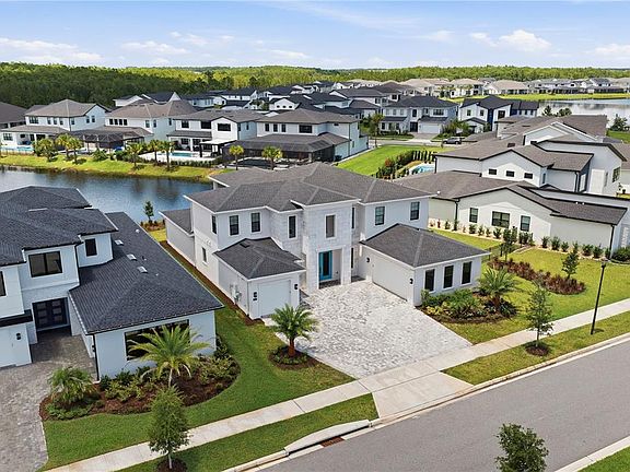 3rd image of 9453 GOLDEN LAUREL LANE