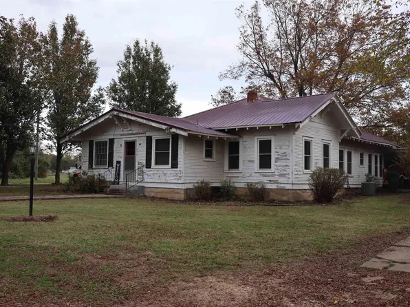 250 Maple St, Newark, AR 72562
