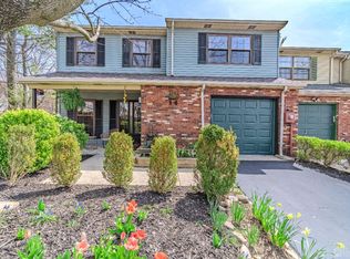 14 Stone Ct, East Brunswick, NJ 08816