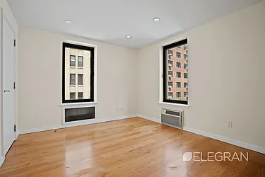 Rented by (Legacy) Elegran
