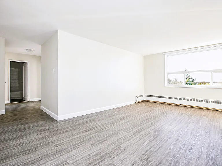 365 Lake St — Photo 12
