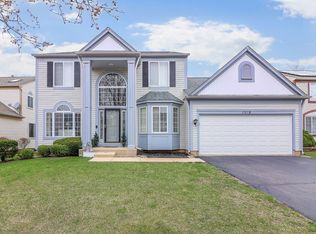 1518 Charlotte Cir, Naperville, IL 60564