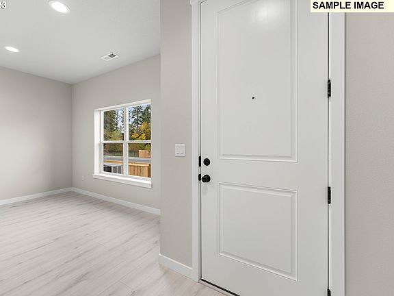 5th image of 18405 NE 43rd Pl Lot 197
