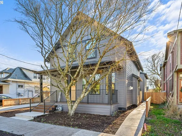 4234 SE Yamhill St, Portland, OR 97215