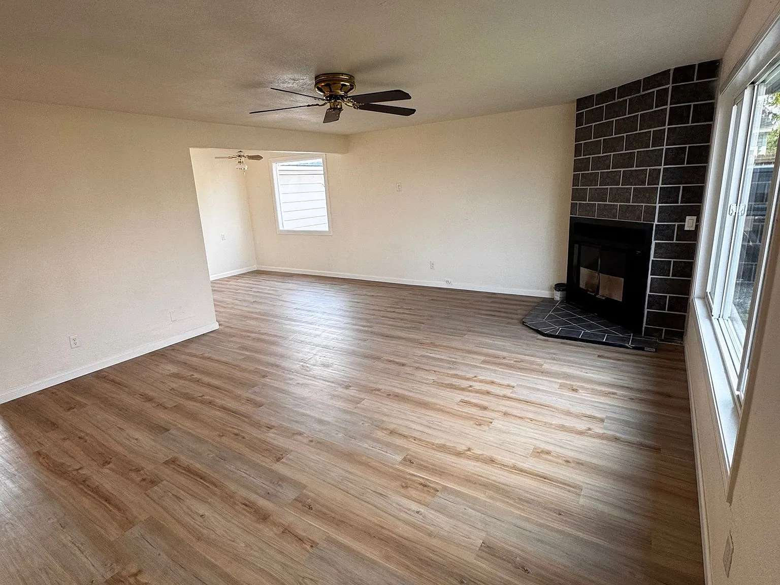 2 bed, 1488 sqft, $1,680 — Photo 3