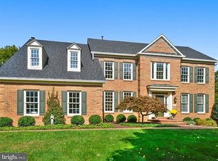17418 Avenleigh Dr, Ashton, MD 20861