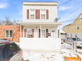 135 Dixon Ave, Paterson City, NJ 07501