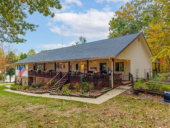 3rd image of 6767 Rush Branch Rd