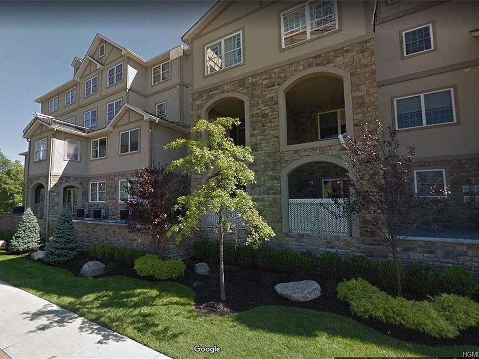 2nd image of 1307 Parkview Dr