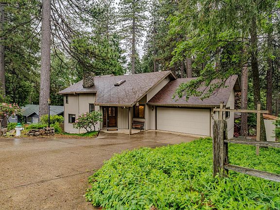 2nd image of 16686 Meadow Vista Dr
