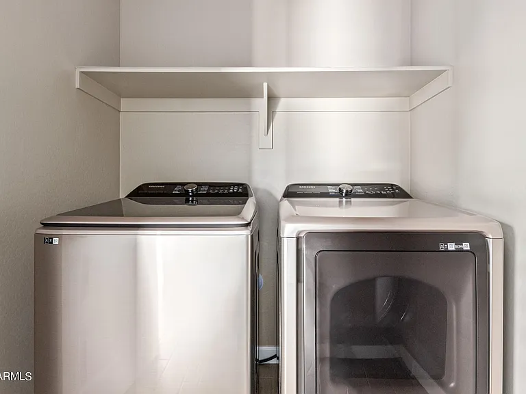 36501 N Senepol St — Photo 30