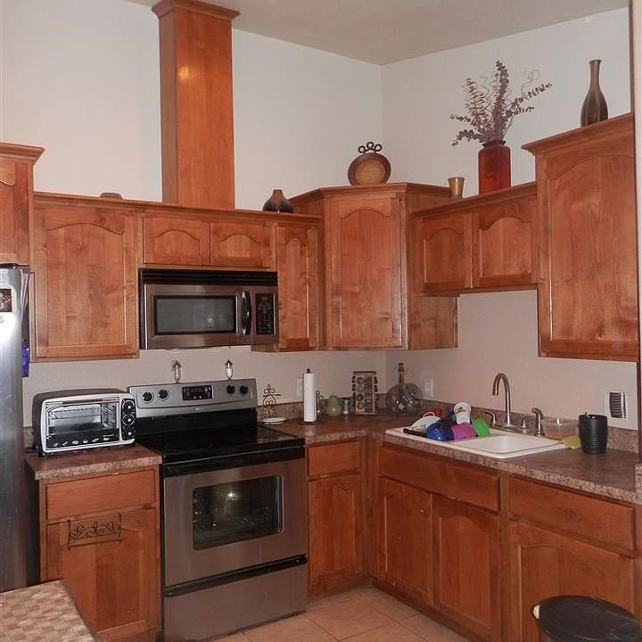 2nd image of 2345 E Galindo St