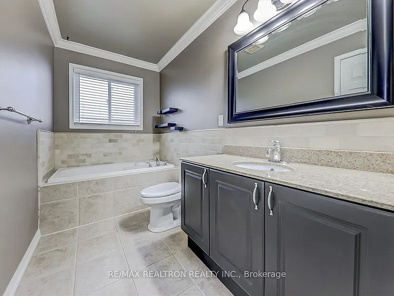 958 Townline Rd S — Photo 21