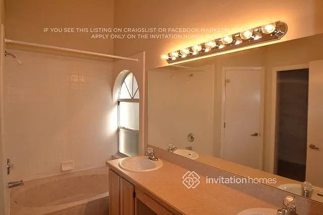12535 Newfield Dr — Photo 7