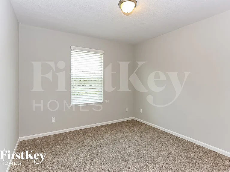 11332 Margarets Landing Pl — Photo 12