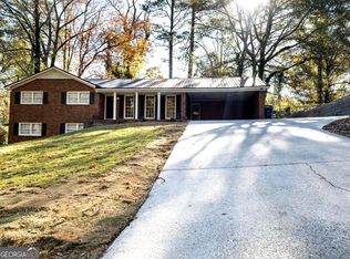 1827 Long Ridge Dr, Macon, GA 31211