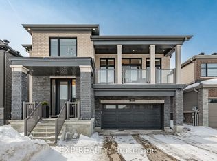 35 Jetty Dr, Ottawa, ON K4M0N1